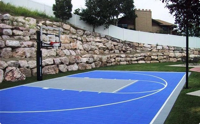 Guide sports court trends