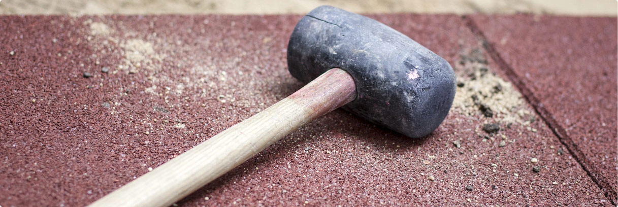 Rubber mallet with flooring